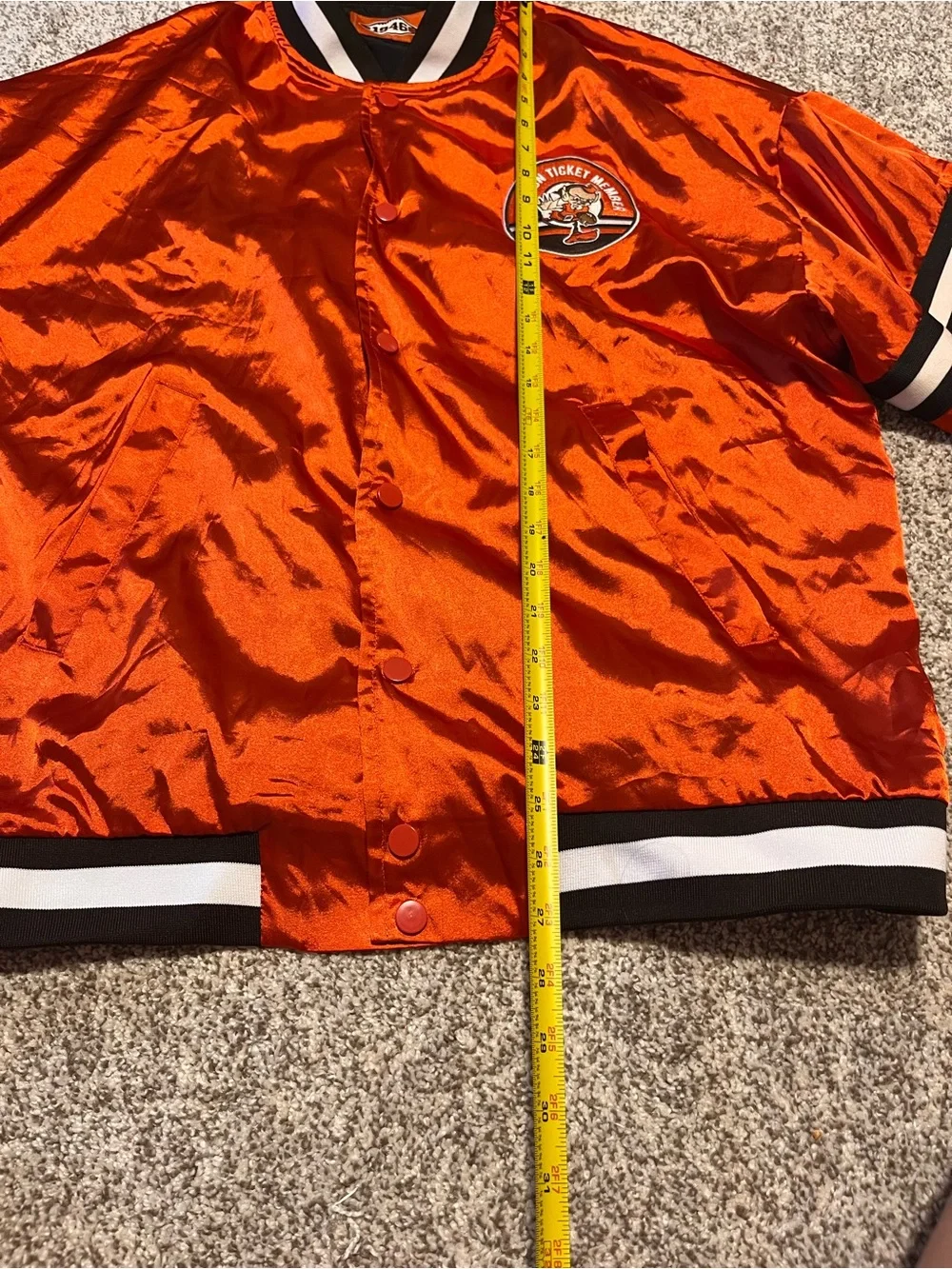 Cleveland Browns Season Ticket Member Satin Bomber Jacket Orange L NFL